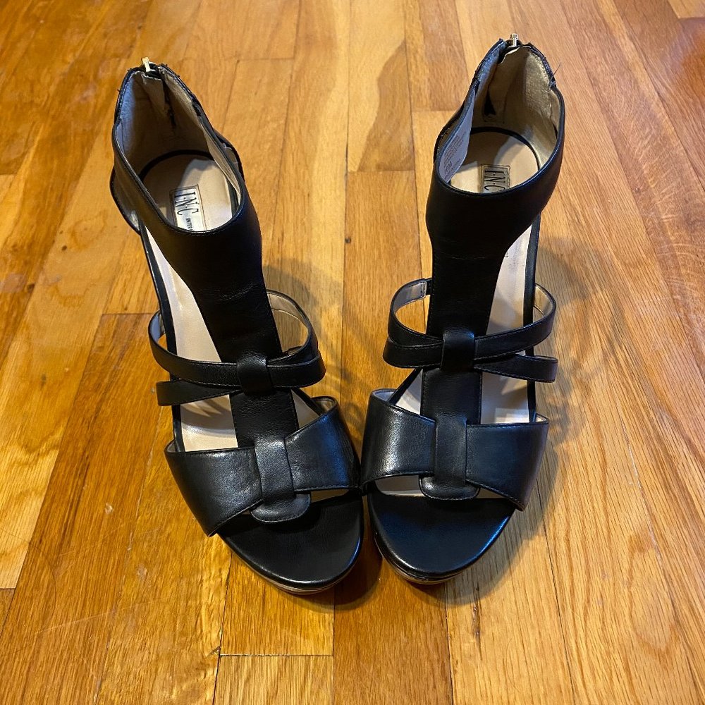 Strappy Black Wedge size 10